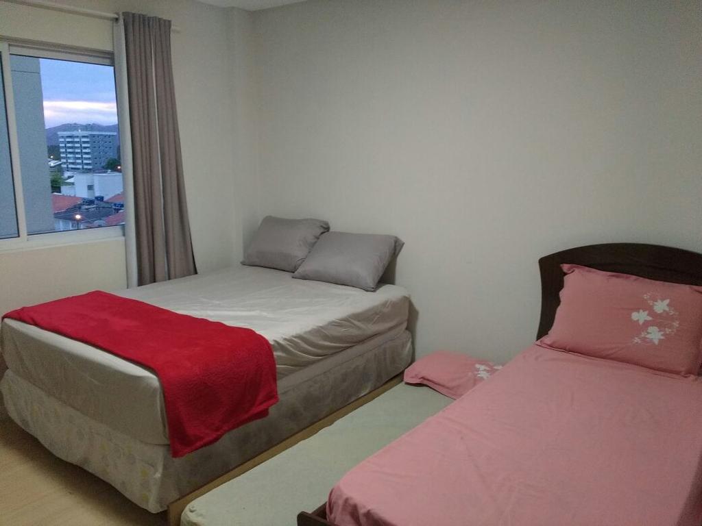Ferienwohnung Edificio Piezzo De Mare Meia Praia Exterior foto
